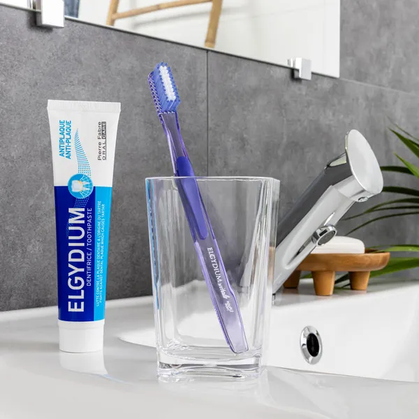 Elgydium Vitale brosse à dents souple