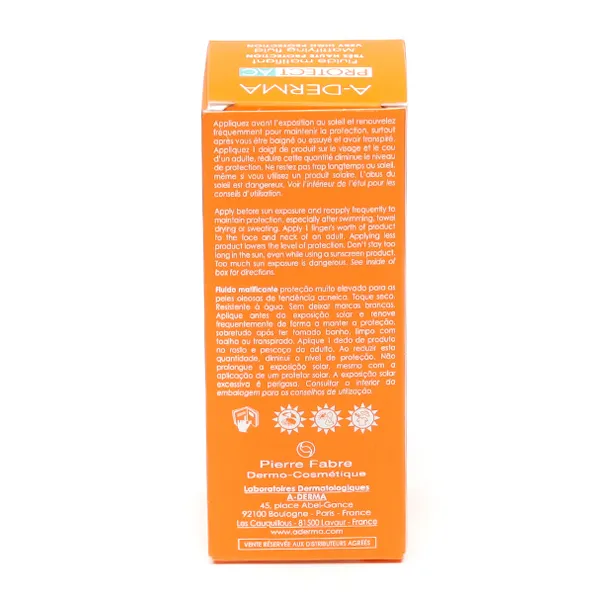 A Derma Protect AC fluide solaire matifiant résistant à l'eau SPF50+
