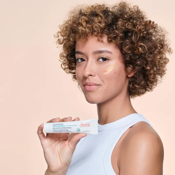 Avène Cleanance Comedomed peeling crème intensive poussée de boutons
