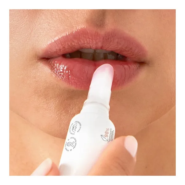 Même Cosmetics Baume à lèvres