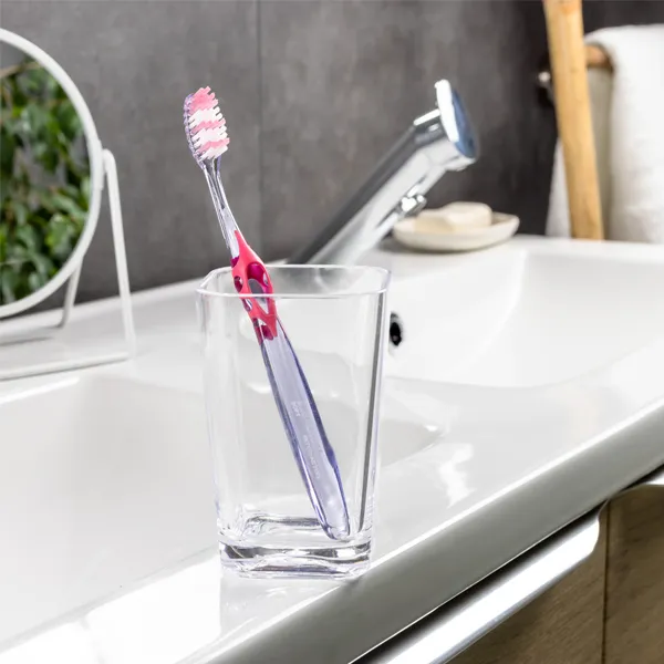 Elgydium Interactive brosse à dents souple