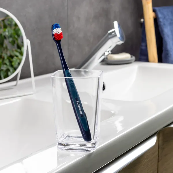 Elgydium La petite française brosse à dents souple
