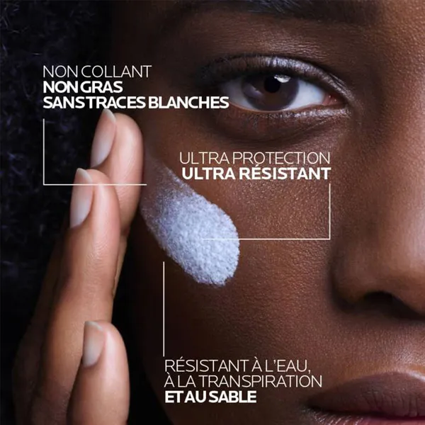 La Roche Posay Anthelios UVMune 400 fluide solaire anti-taches SPF50+