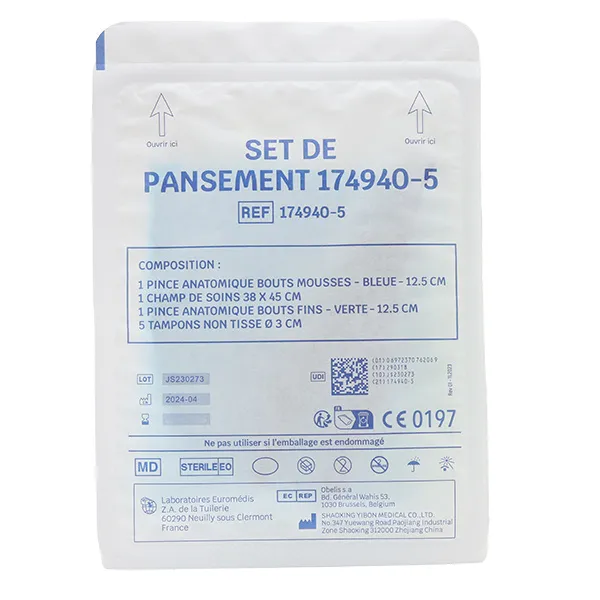 Set de pansement stérile 1 champ + 2 pinces + 5 tampons