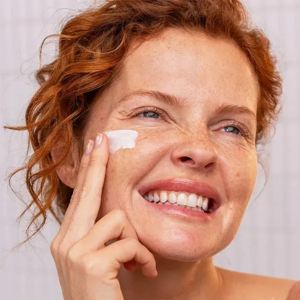 SVR Sun Secure fluide solaire photo-age SPF 50+