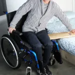 Planche de transfert en bois avec poignées