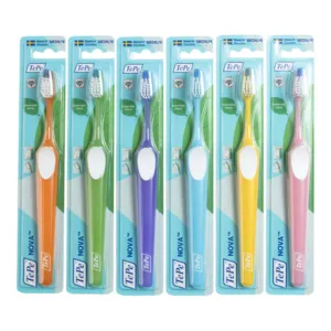 TePe brosse à dents medium Nova
