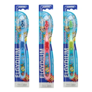 Brosse à dents souple Elgydium Junior pour les 7 à 12 ans