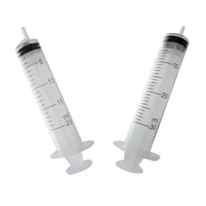 BD Plastipak seringue nue 3 pièces